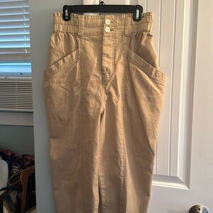 Free people pocket pants. Unique and never worn without tags